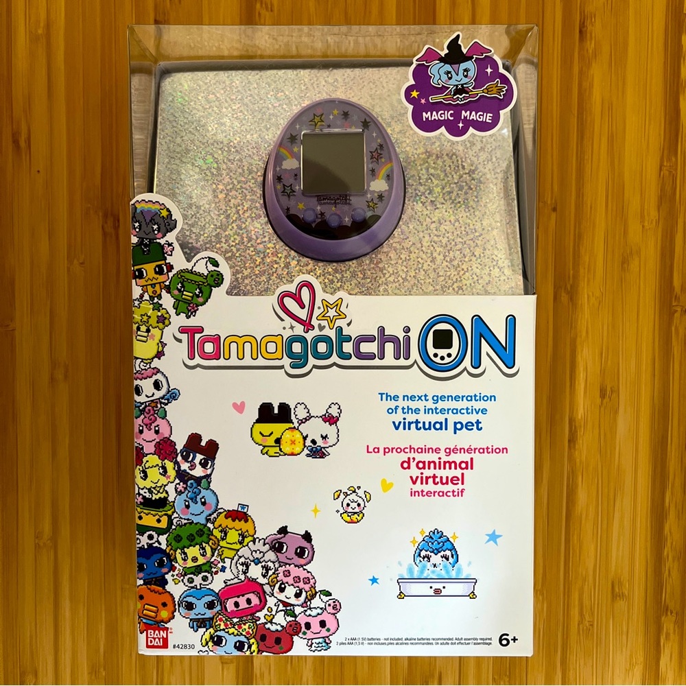Tamagotchi ON Meets Magical Purple, English, Magic Magie w/ box (open box)